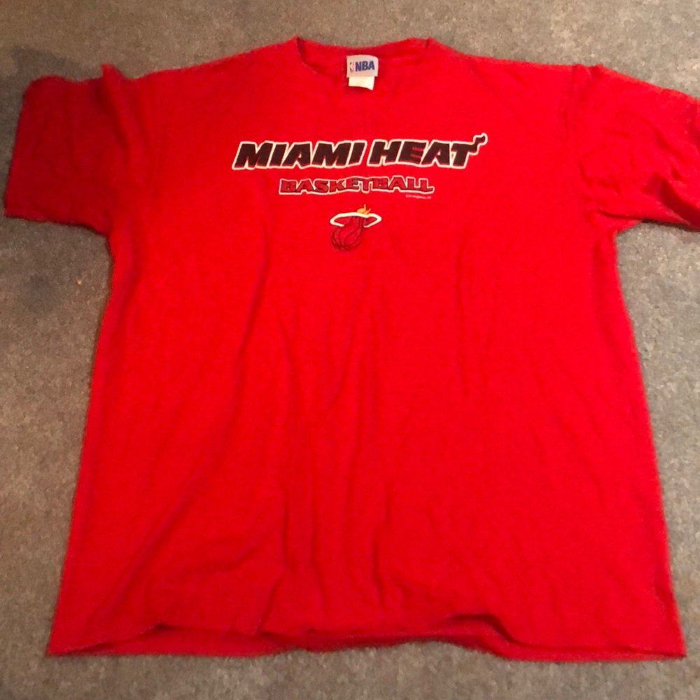 Authentic Miami Heat Basketball NBA T-Shirt Large